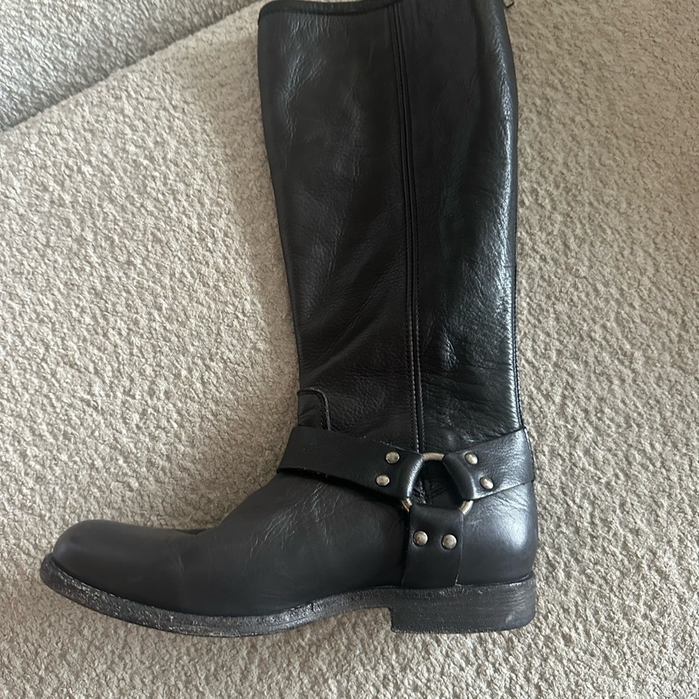 Frye Black Leather tall zip back Harness Phillip
